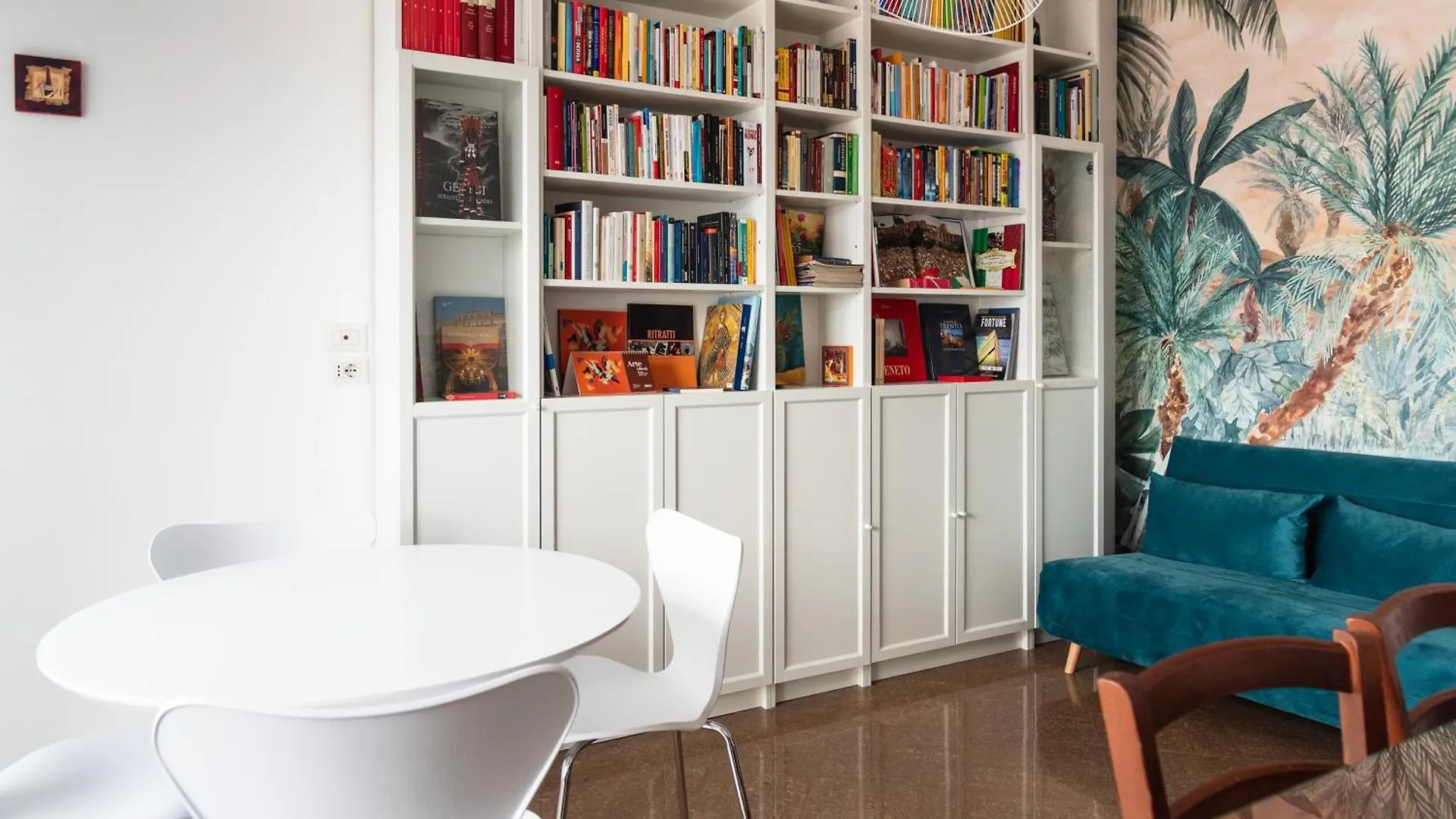 Apartment Youhosty - Paul Valery Bis Milan